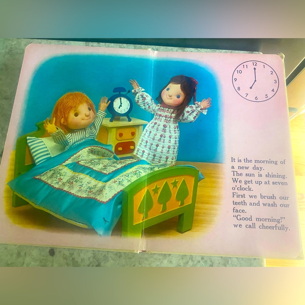 Vintage children’s book about telling time